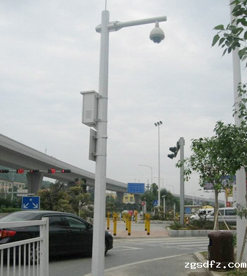 道路监控立杆